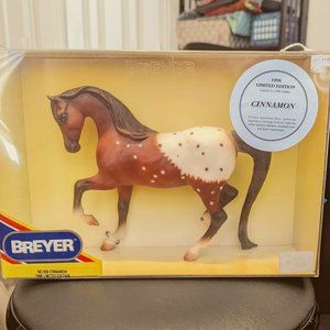 NIB Breyer Cinnamon - Vintage 1996 Limited Edition Model Horse